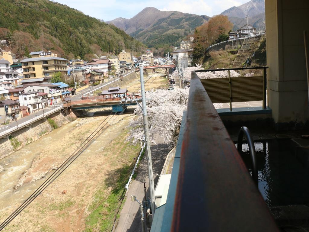 Yamatoya Hotel Yamanouchi  Bagian luar foto