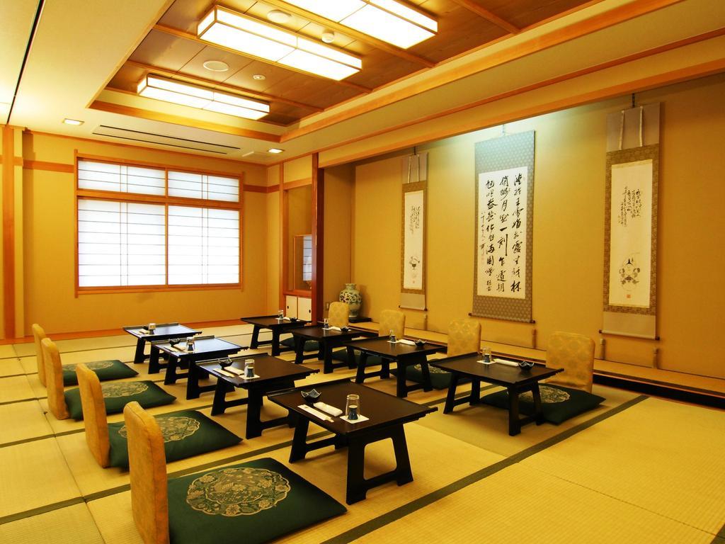 Yamatoya Hotel Yamanouchi  Bagian luar foto